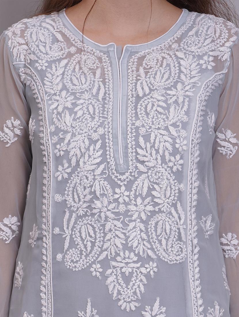 women three quarter sleeve straight chikankari kurta - 21688788 - Standard Image - 6