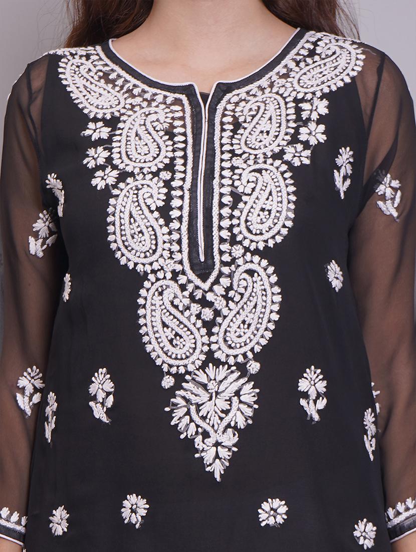 women three quarter sleeve straight chikankari kurta - 21688792 - Standard Image - 6