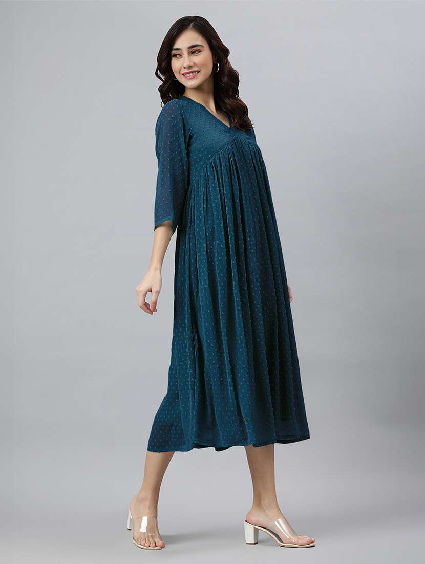 women self design three quarter sleeve flared kurta - 21688834 -  Standard Image - 1