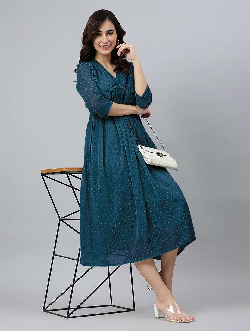 women self design three quarter sleeve flared kurta - 21688834 - Standard Image - 4