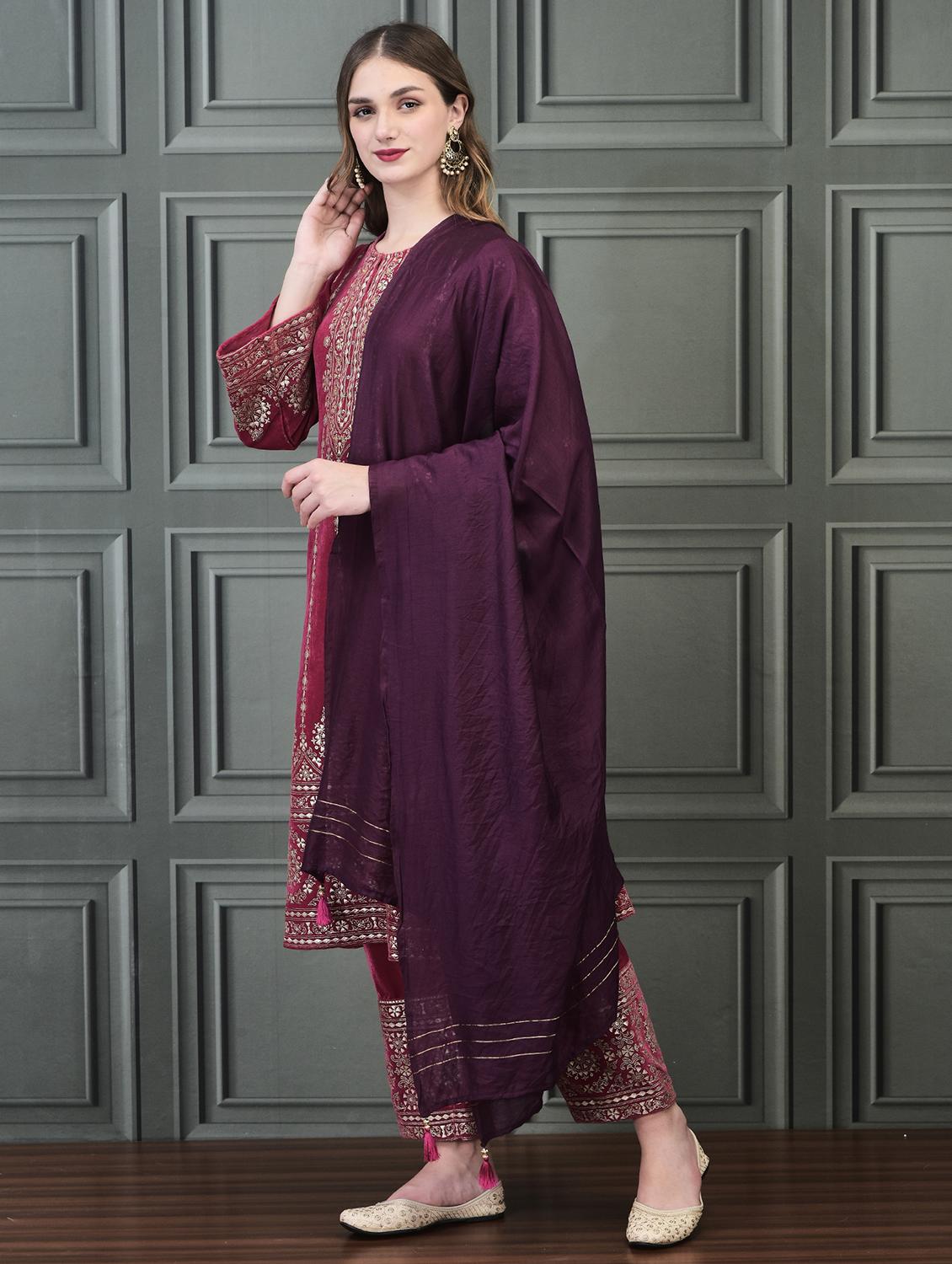 women embroidered long sleeve suit set - 21689708 -  Standard Image - 1