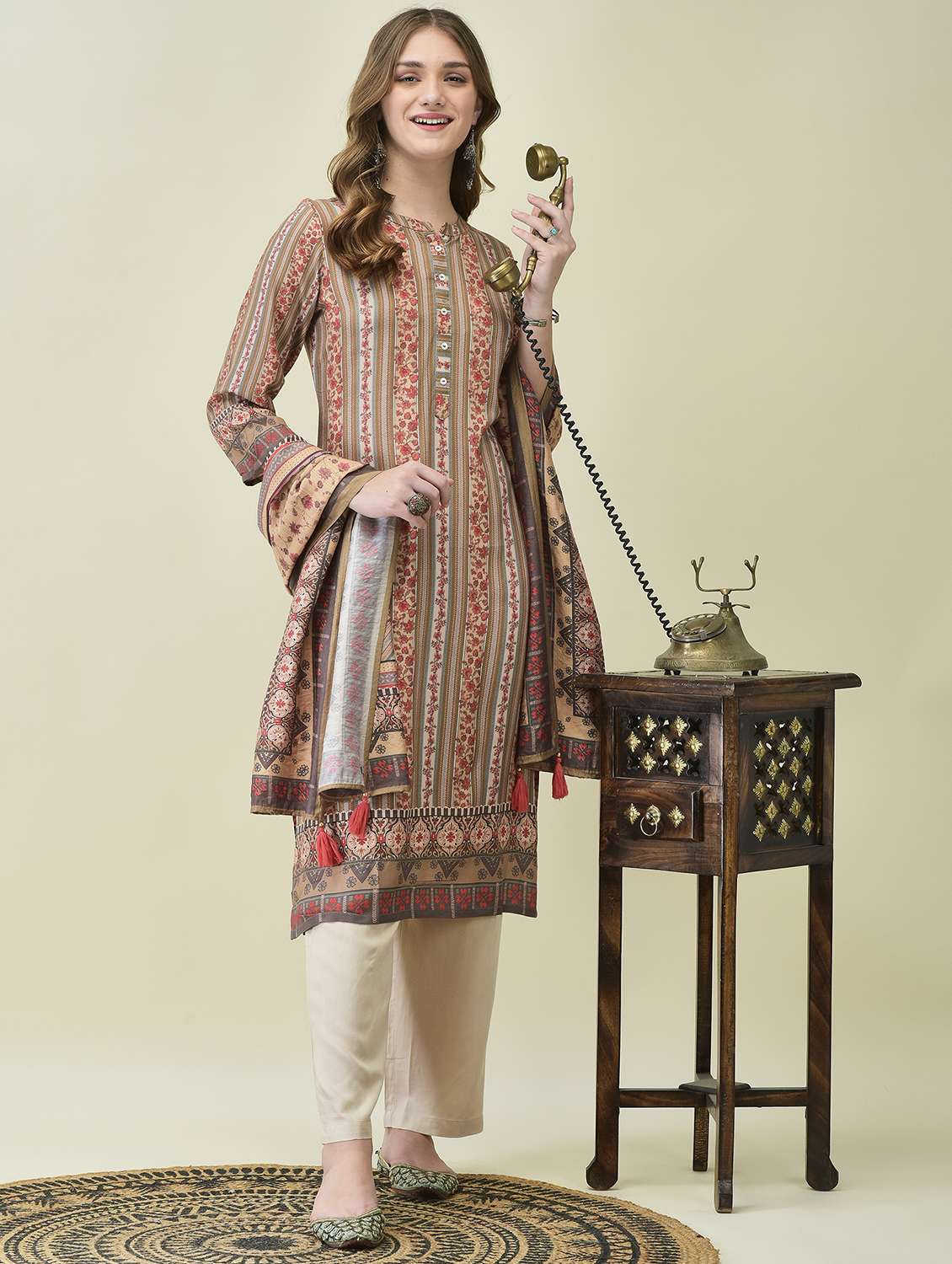 women lbeige three quarter sleeve kurta comfort pant dupatta - 21689737 -  Standard Image - 4