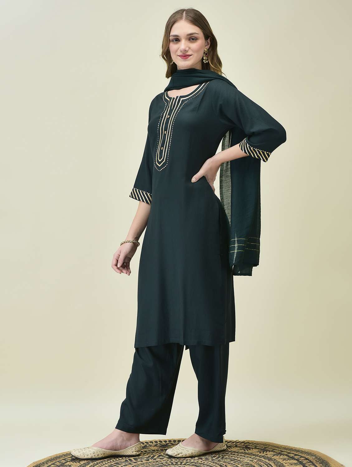 women three quarter sleeve kurta pant with dupatta set - 21689750 -  Standard Image - 1