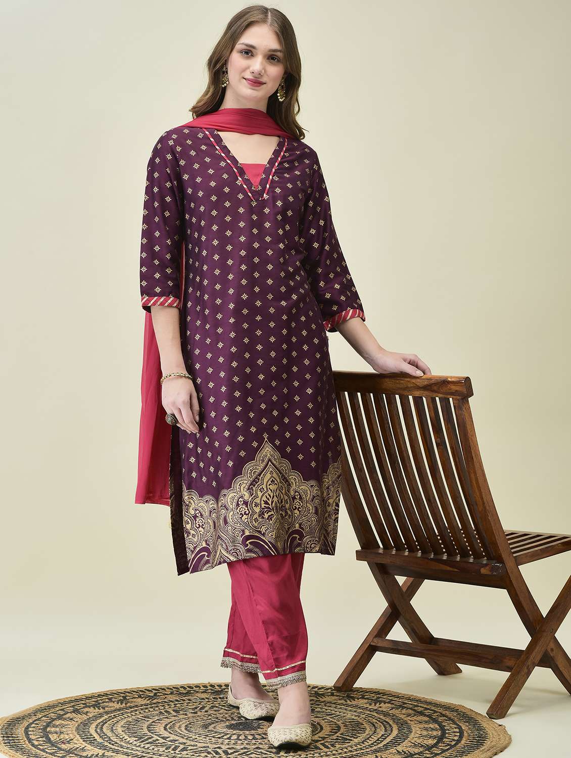 women three quarter sleeve kurta pant with dupatta set - 21689753 -  Standard Image - 4