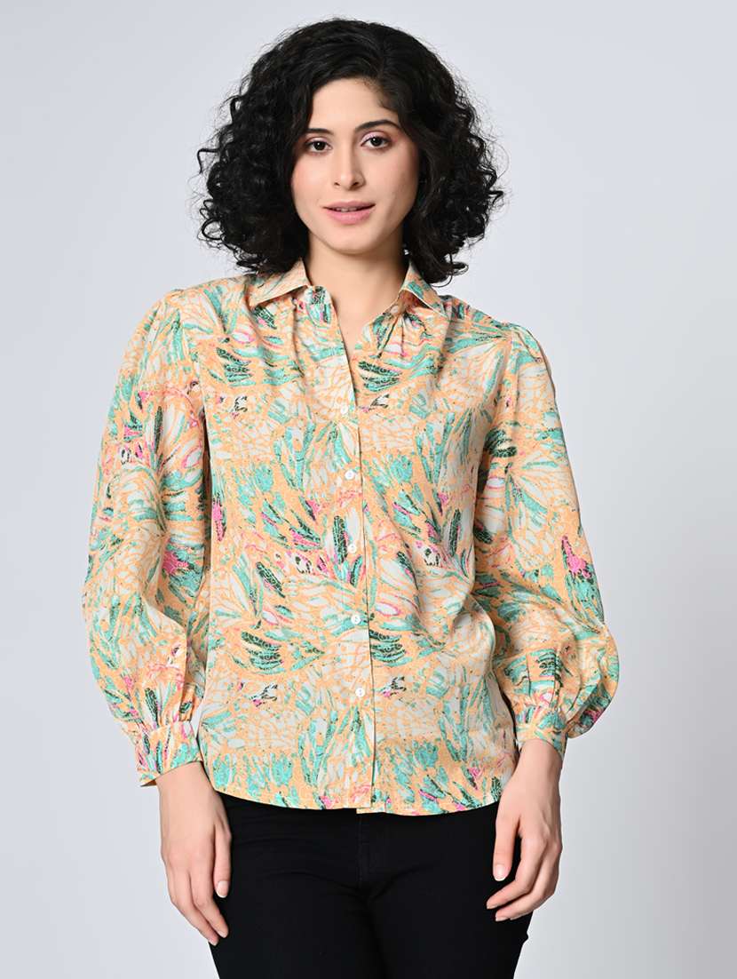 women printed collared puff sleeeves regular shirt