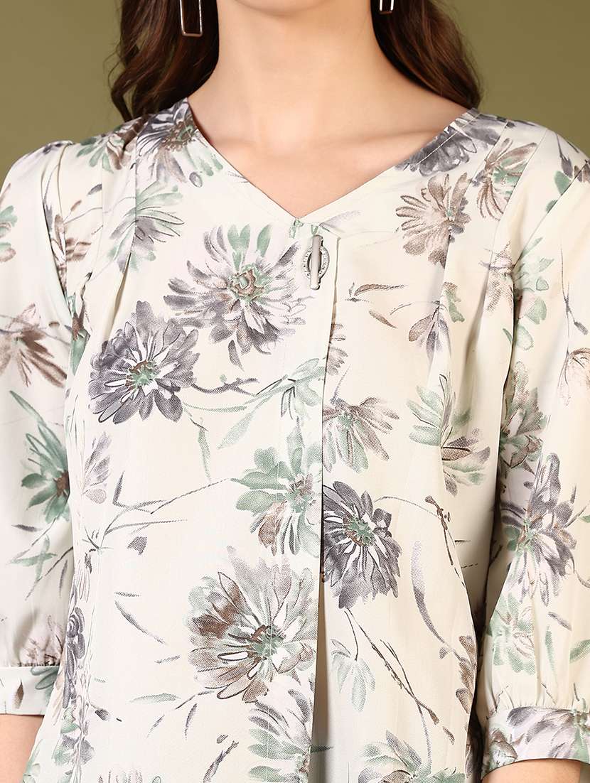women white floral printed three quarter sleeve top - 21690051 -  Standard Image - 4