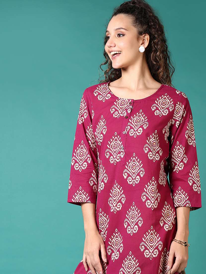 women printed three quarter sleeve straight kurta - 21690566 - Standard Image - 4