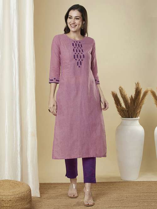 women stripes three quarter sleeves straight kurta - 21691044 -  Standard Image - 0