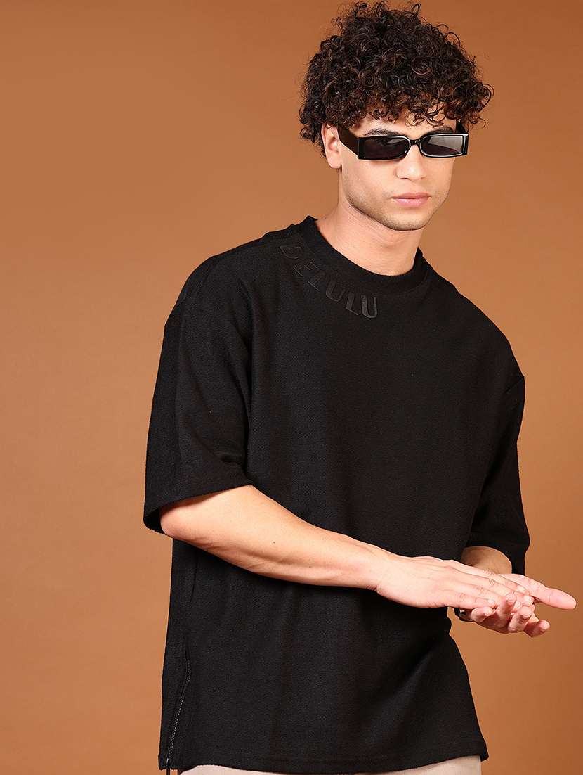 men placement print round neck regular fit t-shirt - 21691367 - Standard Image - 1