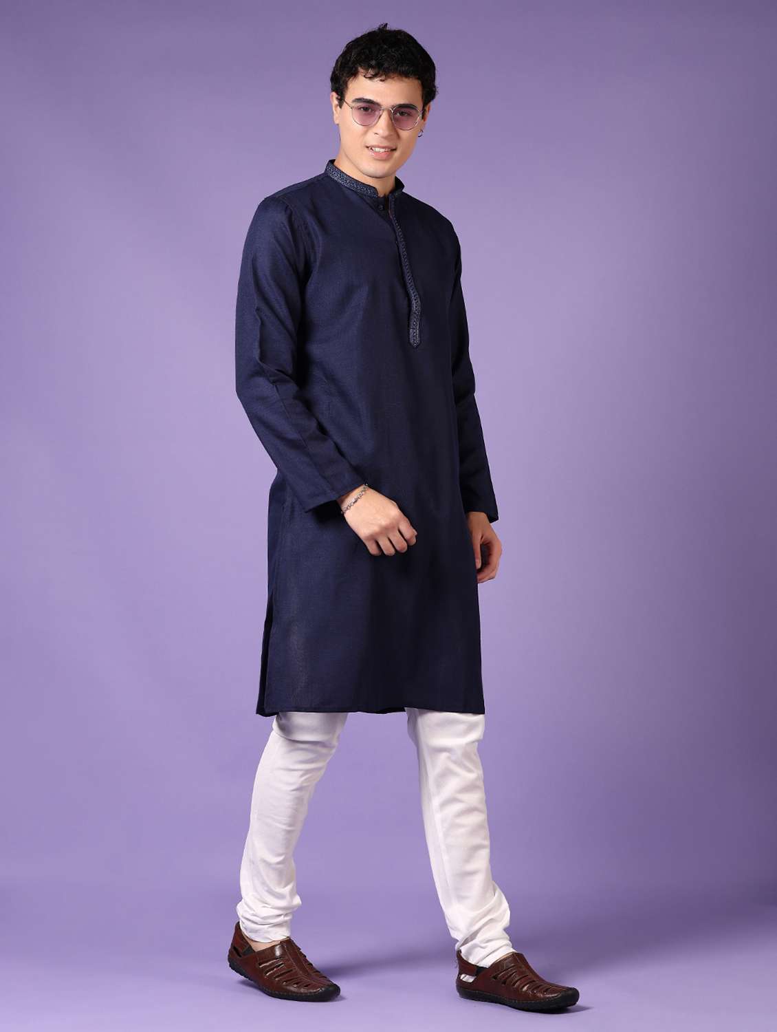 men embroidered mandarin neck long sleeve kurta - 21691417 -  Standard Image - 4