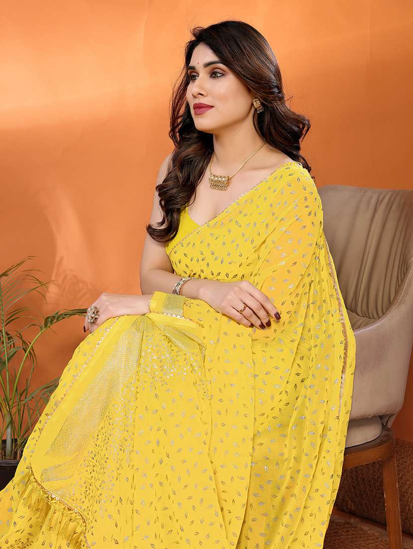 women foil printed saree with blouse - 21691819 -  Standard Image - 4