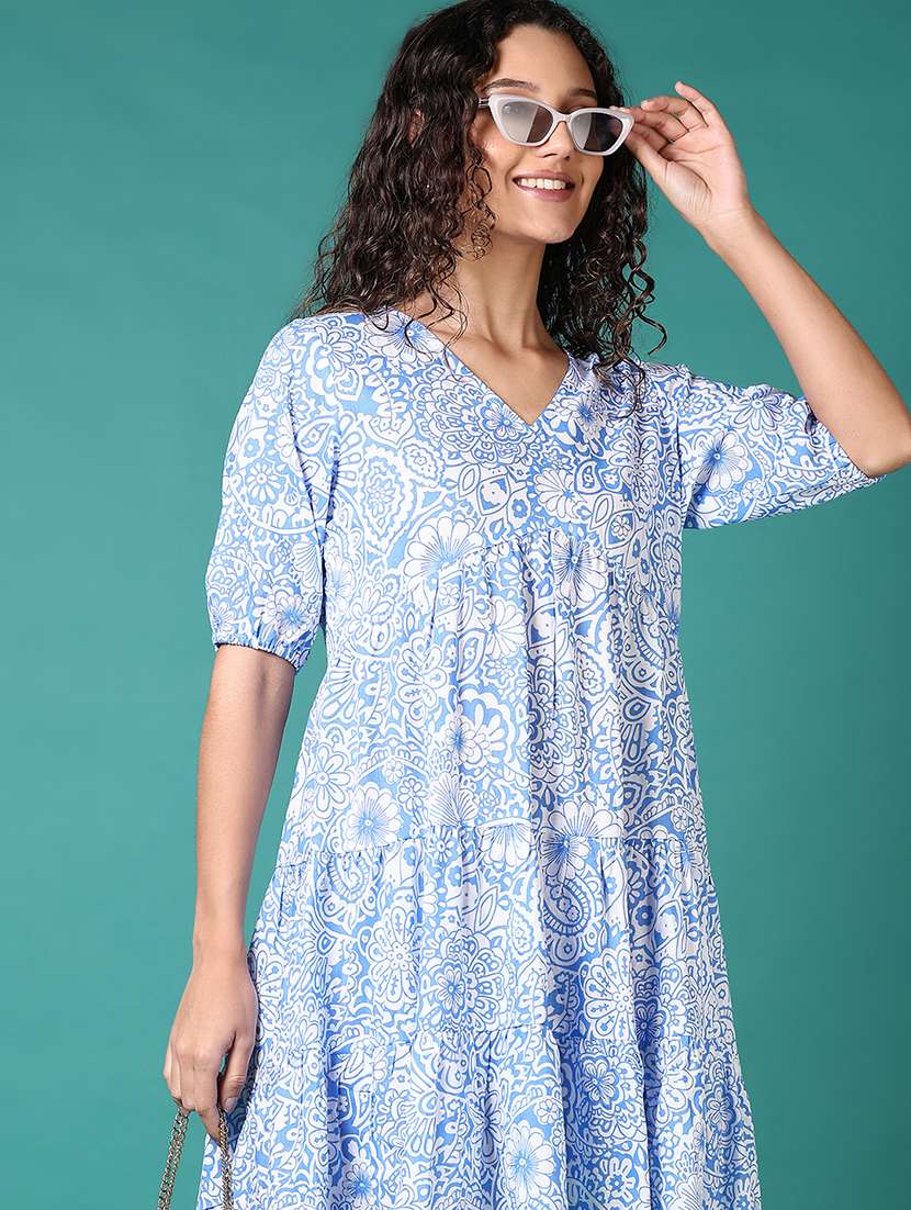 women light blue printed v neck tiered dress - 21691880 - Standard Image - 4