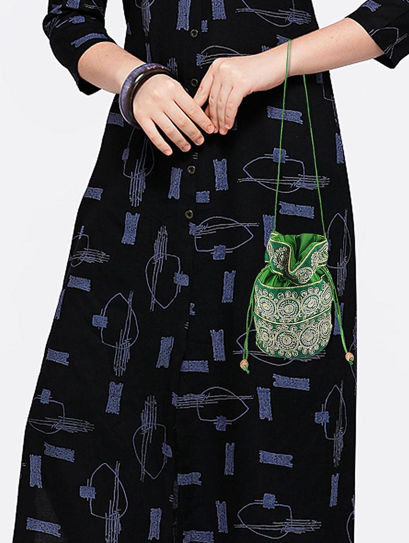 women green embroidered potli - 21692092 - Standard Image - 4