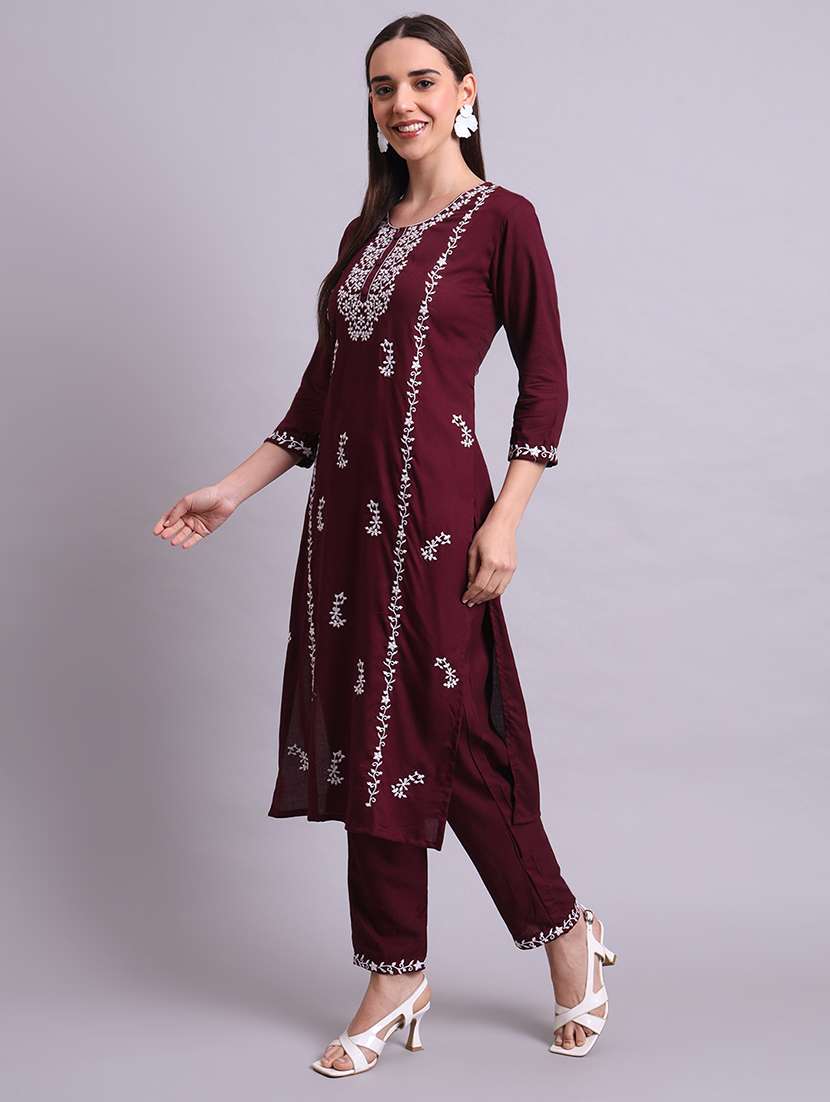 women three quarter sleeve kurta pant set