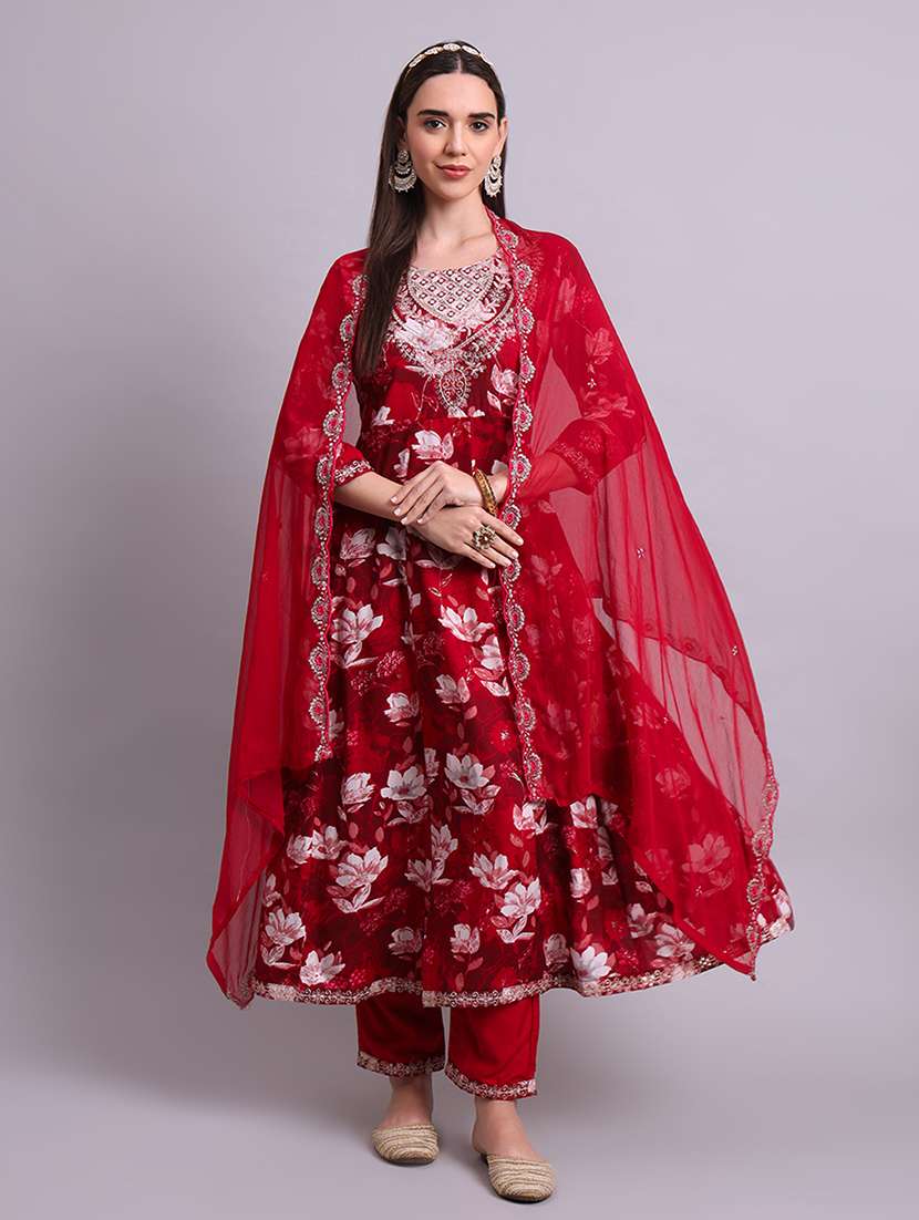 women three quarter sleeve kurta pant with dupatta set