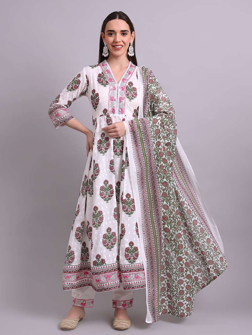 women three quarter sleeve kurta pant with dupatta set