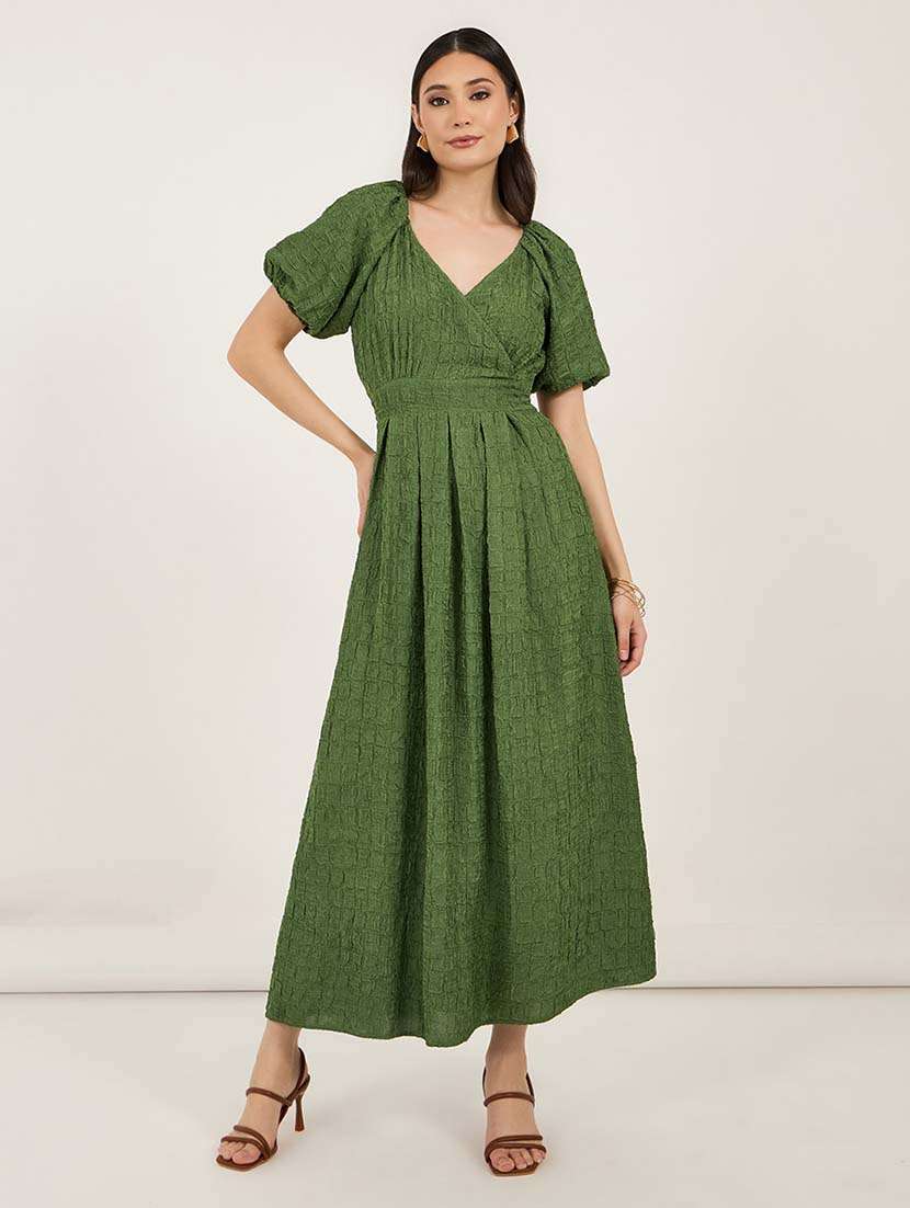 women solid puff sleeves fit & flare dress