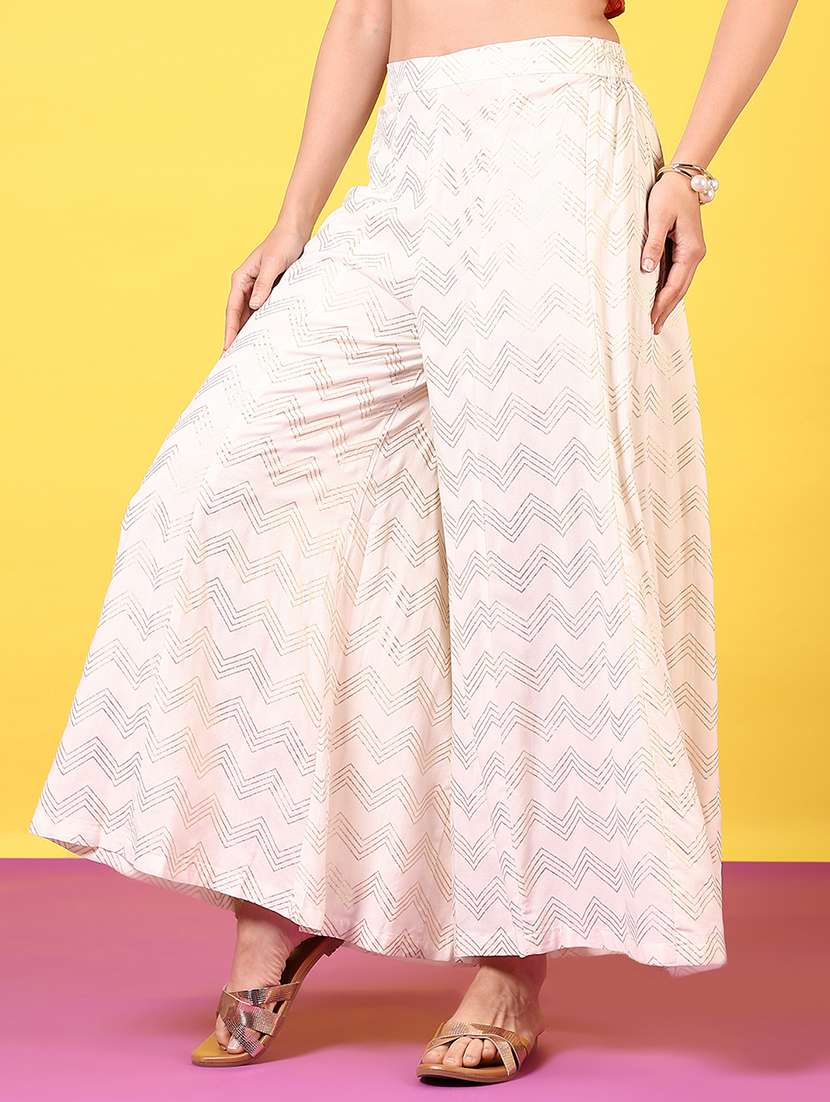 women printed flared palazzo - 21692710 -  Standard Image - 1