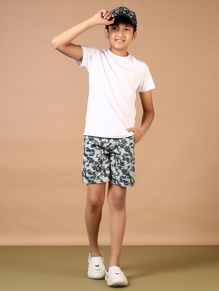 boys camouflage printed mid rise shorts - 21692739 - Standard Image - 4