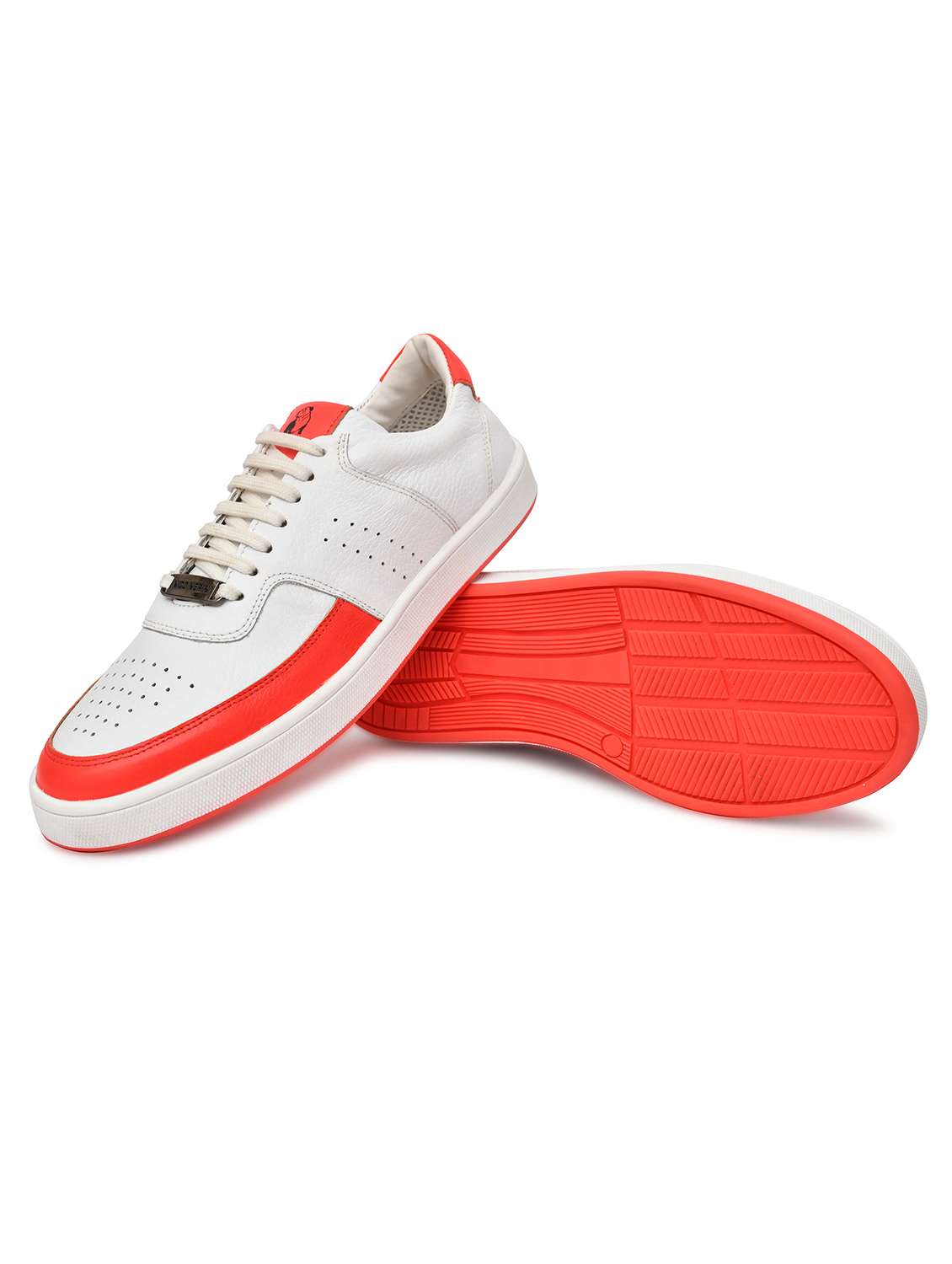 men lace up sneakers - 21693213 -  Standard Image - 4