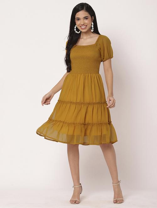 women solid puff sleeves tiered dress - 21693221 -  Standard Image - 0