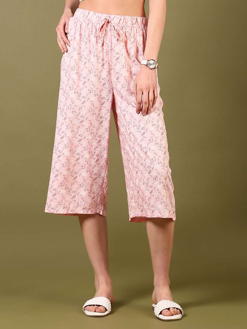 peach rayon capri capris