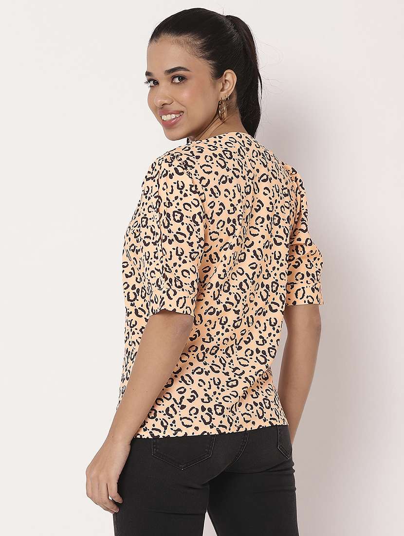 women animal printed v neck shirt top - 21694670 - Standard Image - 4