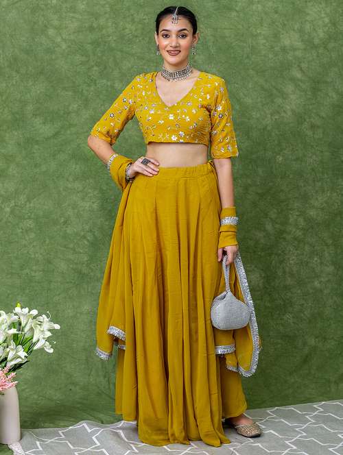 women solid flared lehenga choli with dupatta