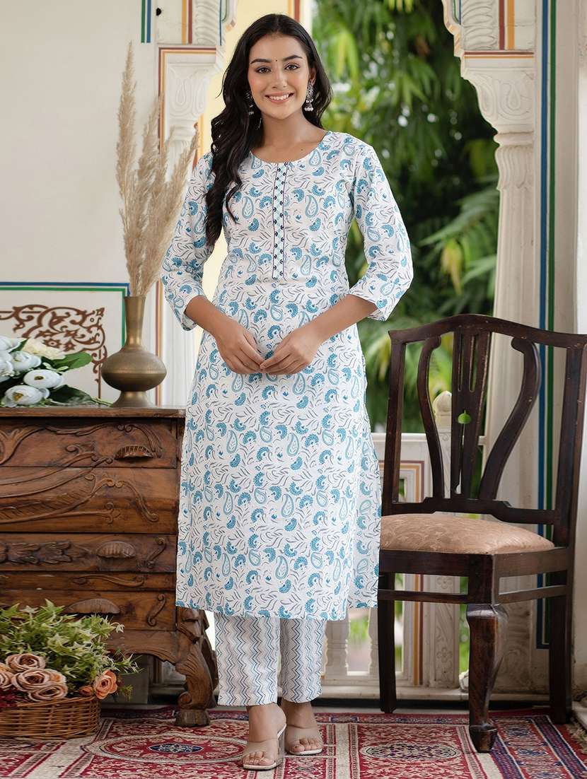 women printed round neck kurta pant set