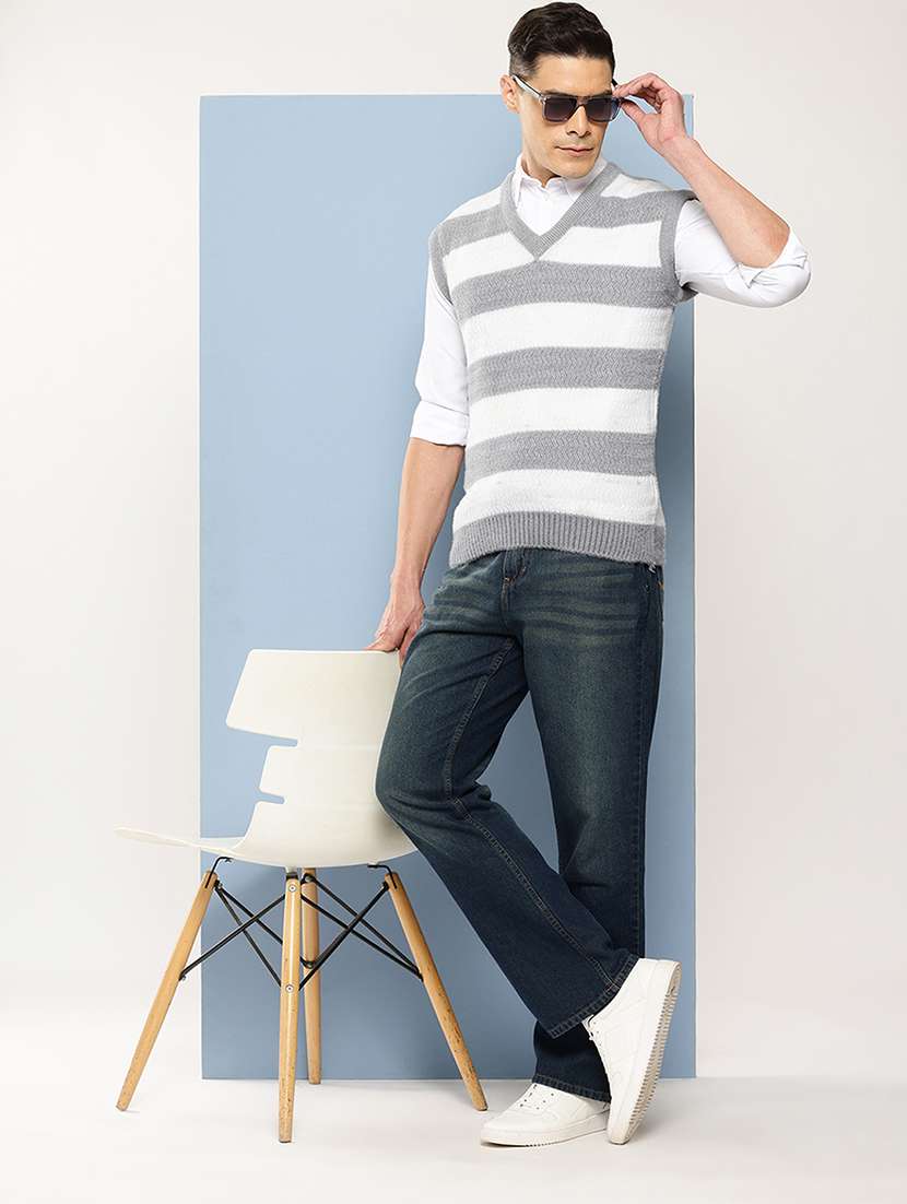 men v-neck striped pullover - 21694831 -  Standard Image - 4