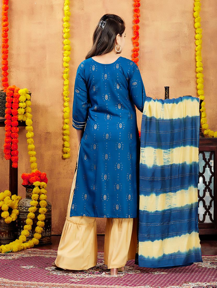 girls foil print round neck straight kurta - 21694874 - Standard Image - 4