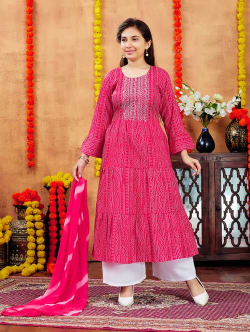 girls bandhani printed round neck tiered kurta