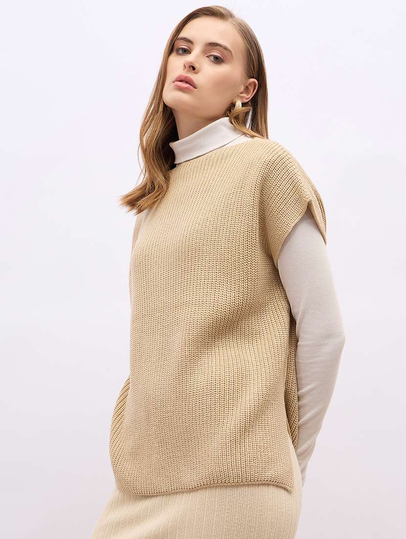 women self design short sleeve pullover - 21695366 -  Standard Image - 1