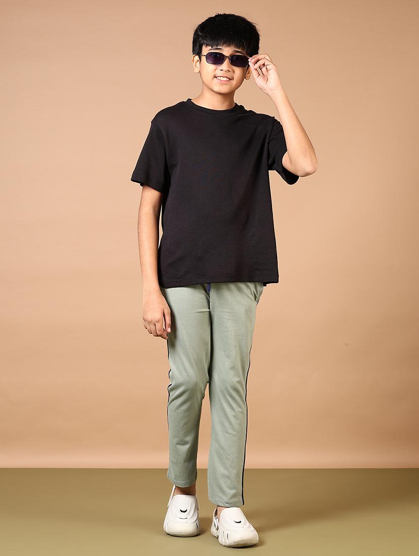 boys side striped mid rise pyjama - 21695497 - Standard Image - 4