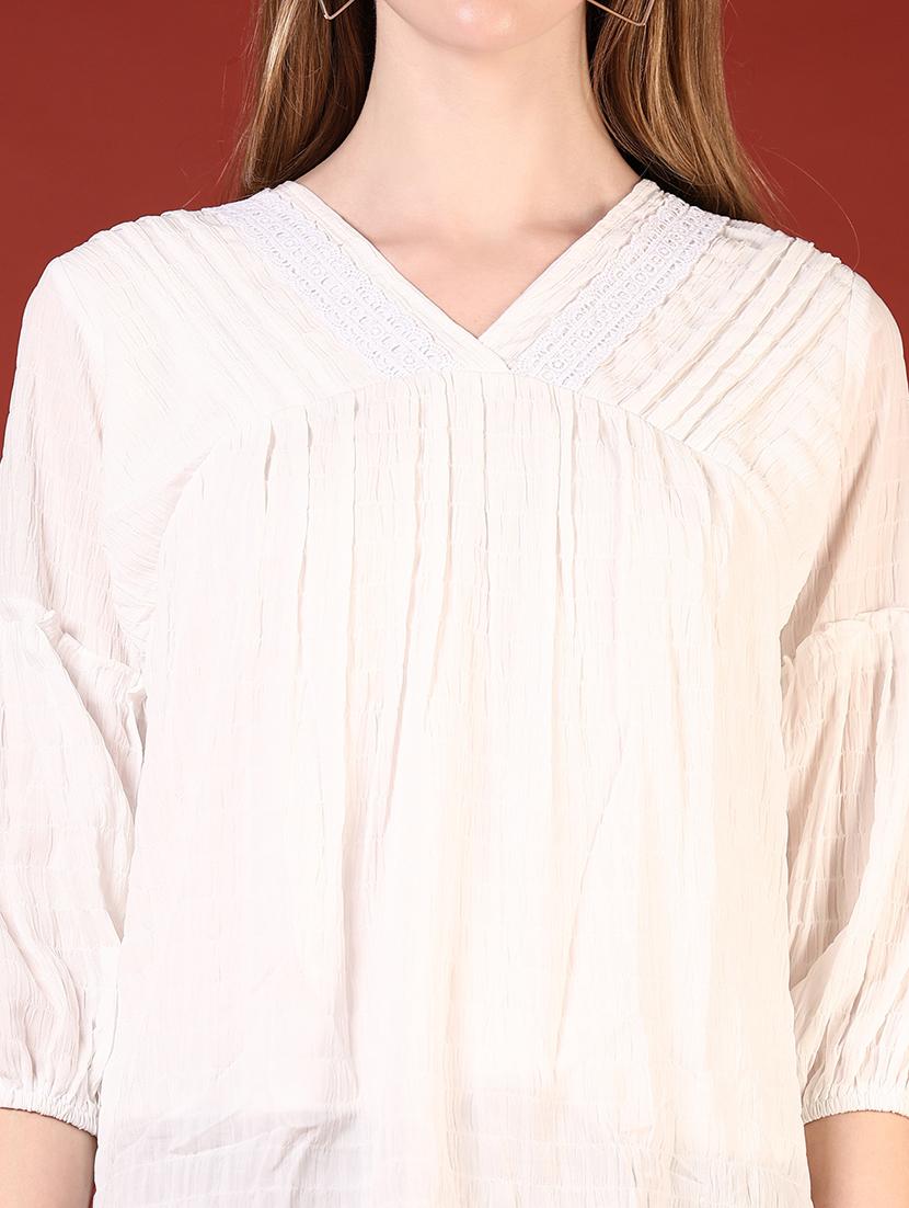 women white lace detailed v-neck regular top - 21695563 - Standard Image - 4