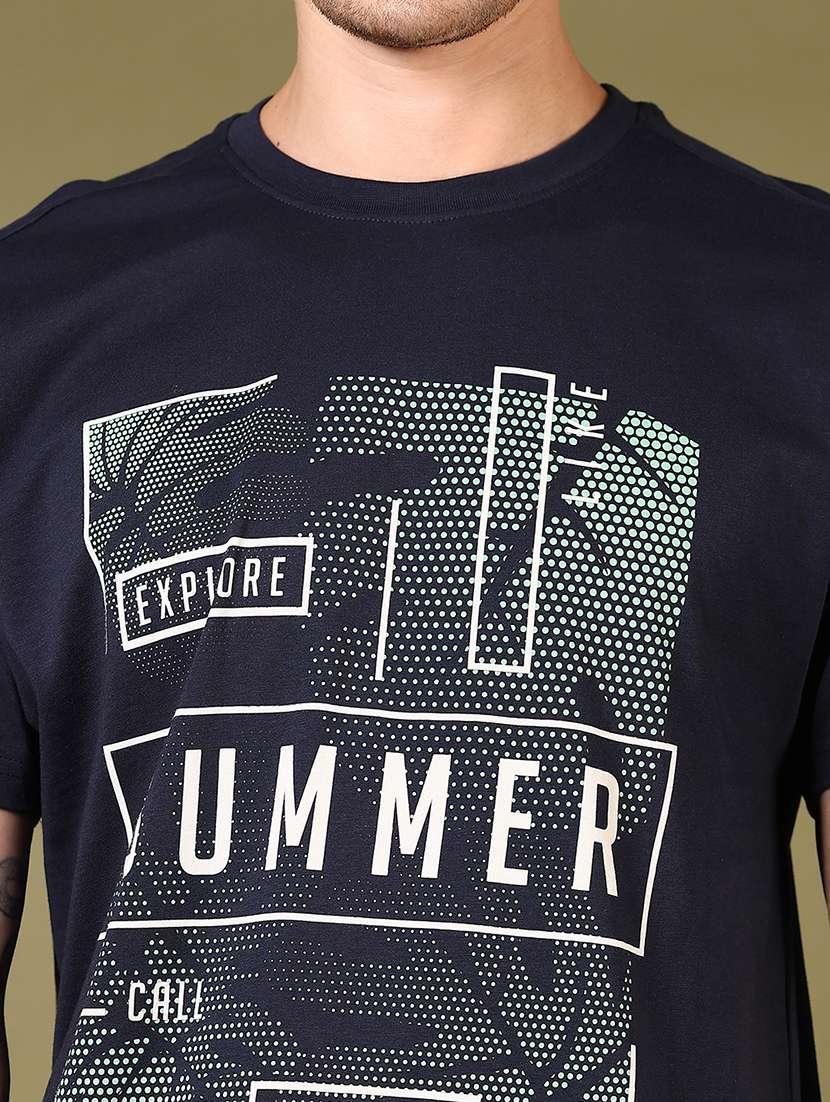 men front print short sleeve t-shirt - 21695605 -  Standard Image - 4