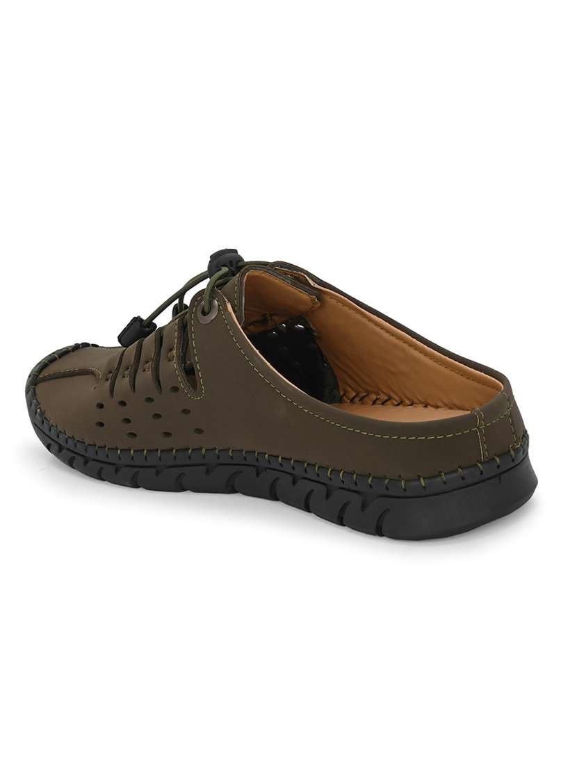 men lace up sandal - 21695953 -  Standard Image - 4