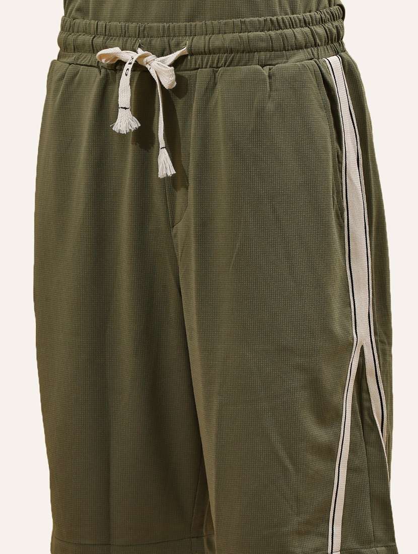 men solid t-shirt & short co-ords set - 21695997 -  Standard Image - 6