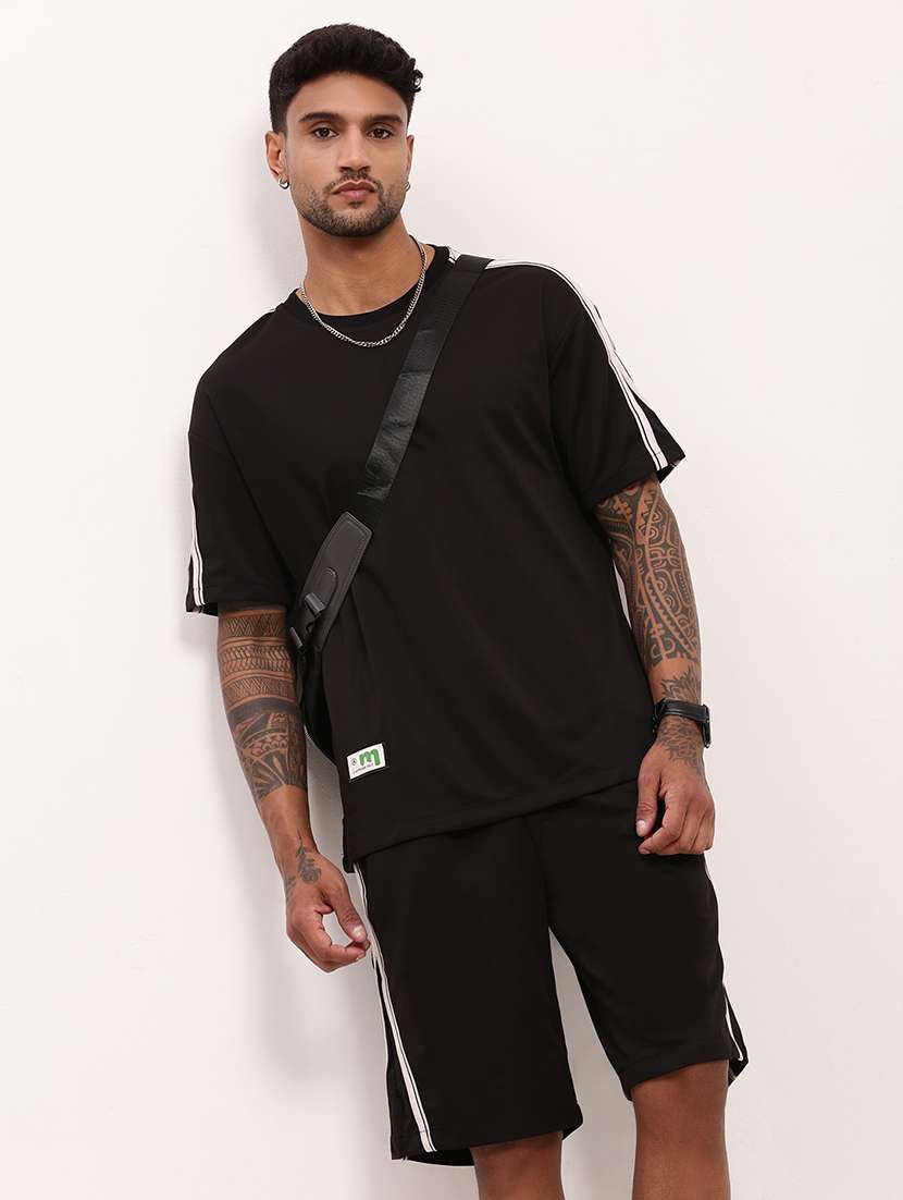 men solid t-shirt & short co-ords set - 21695998 -  Standard Image - 1