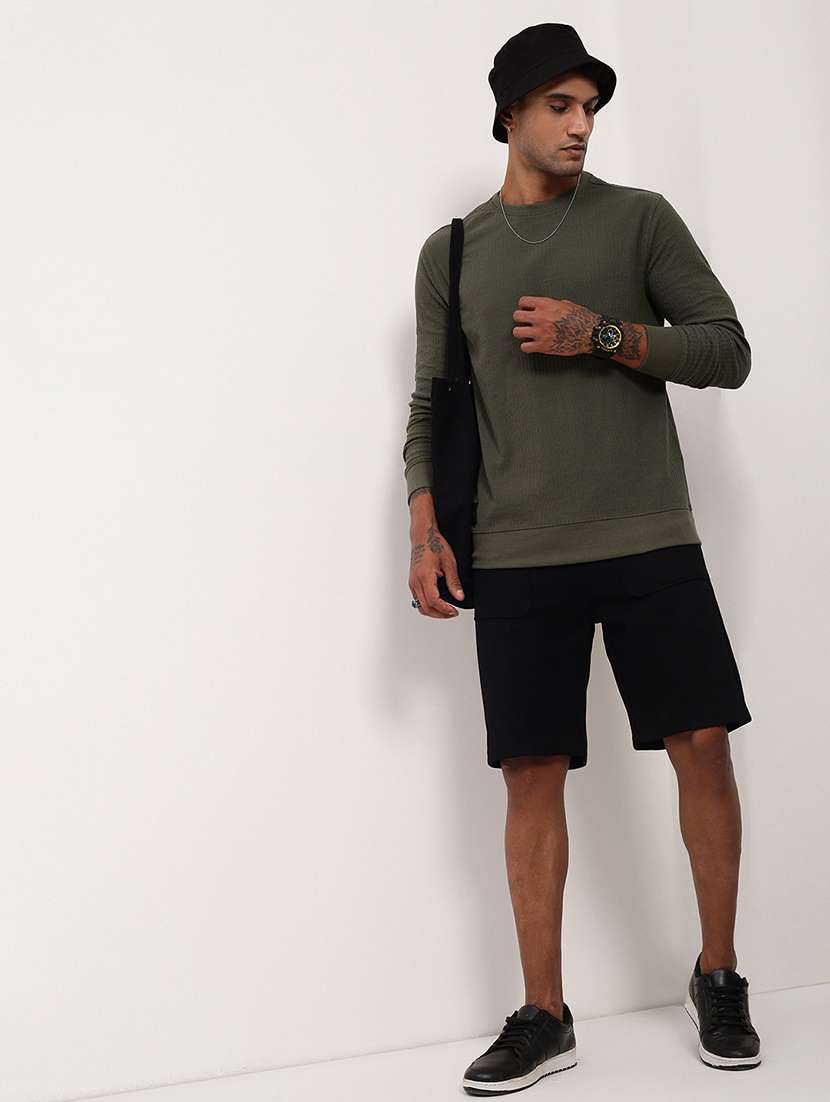men solid long sleeve sweatshirt - 21696066 -  Standard Image - 4