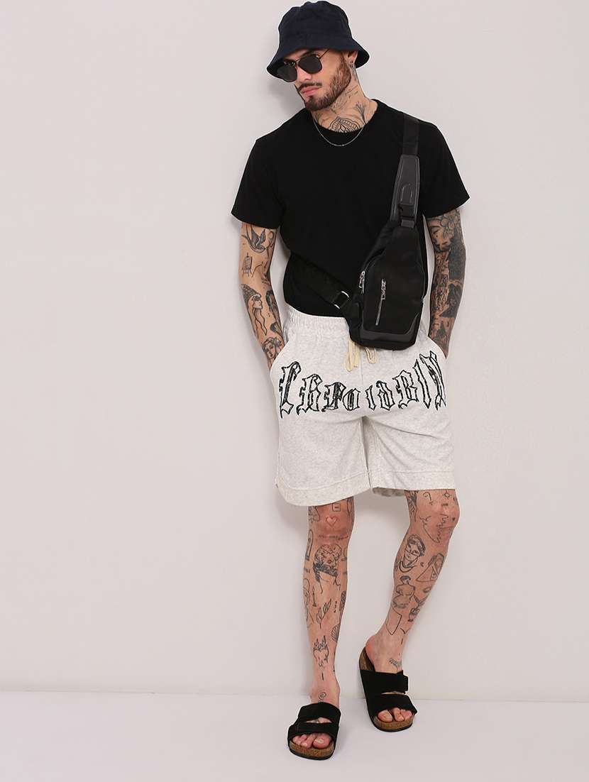 men typographic mid rise regular fit shorts - 21696070 -  Standard Image - 4
