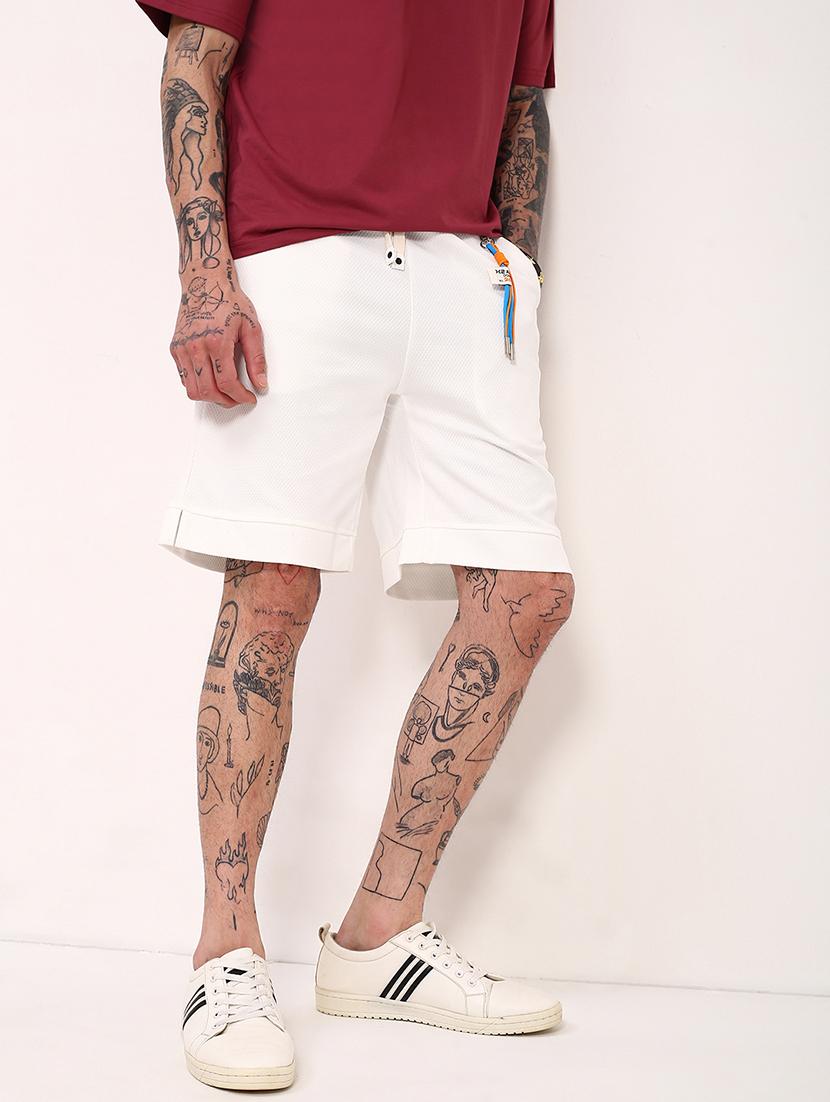 men solid mid rise regular fit shorts - 21696073 -  Standard Image - 1