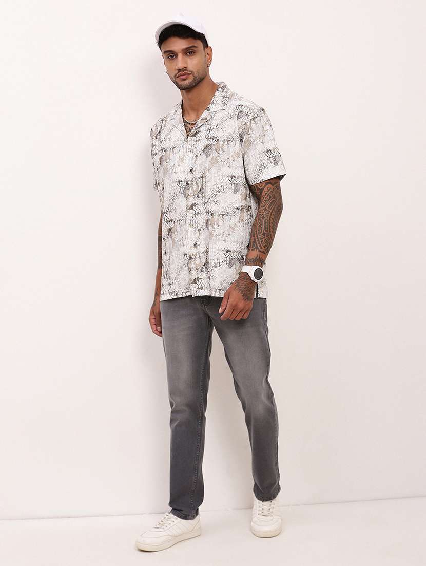 men low rise full length jean - 21696141 -  Standard Image - 4