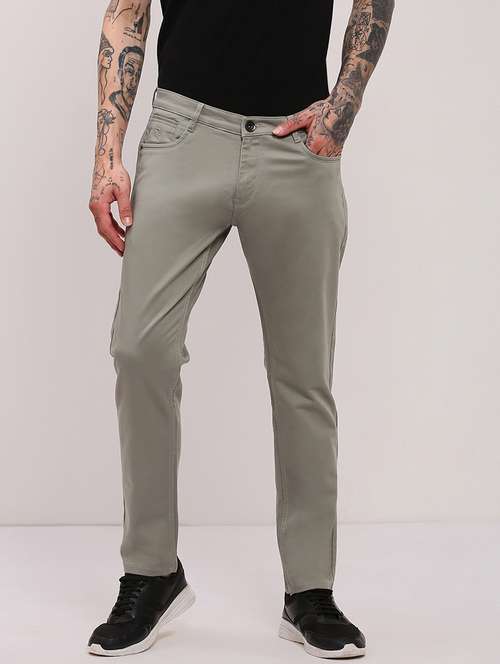 Men Grey Low Rise Full Length Jean
