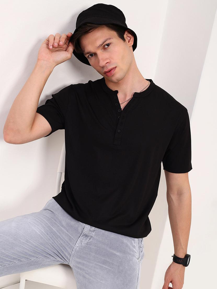 men solid short sleeve regular fit t-shirt - 21696285 - Standard Image - 1