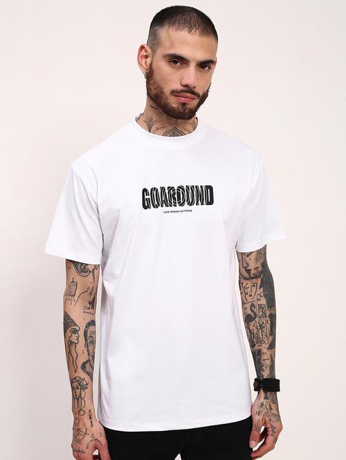 men chest print round neck t-shirt - 21696294 - Standard Image - 0