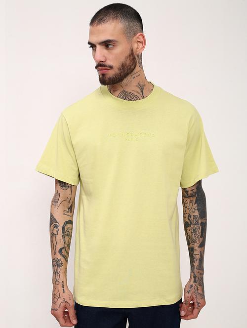 men solid short sleeve regular fit t-shirt - 21696296 -  Standard Image - 0