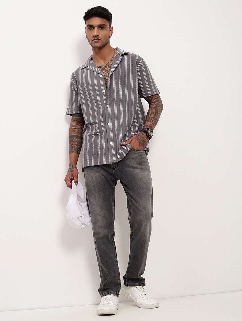 men striped short sleeves casual shirt - 21696308 -  Standard Image - 4