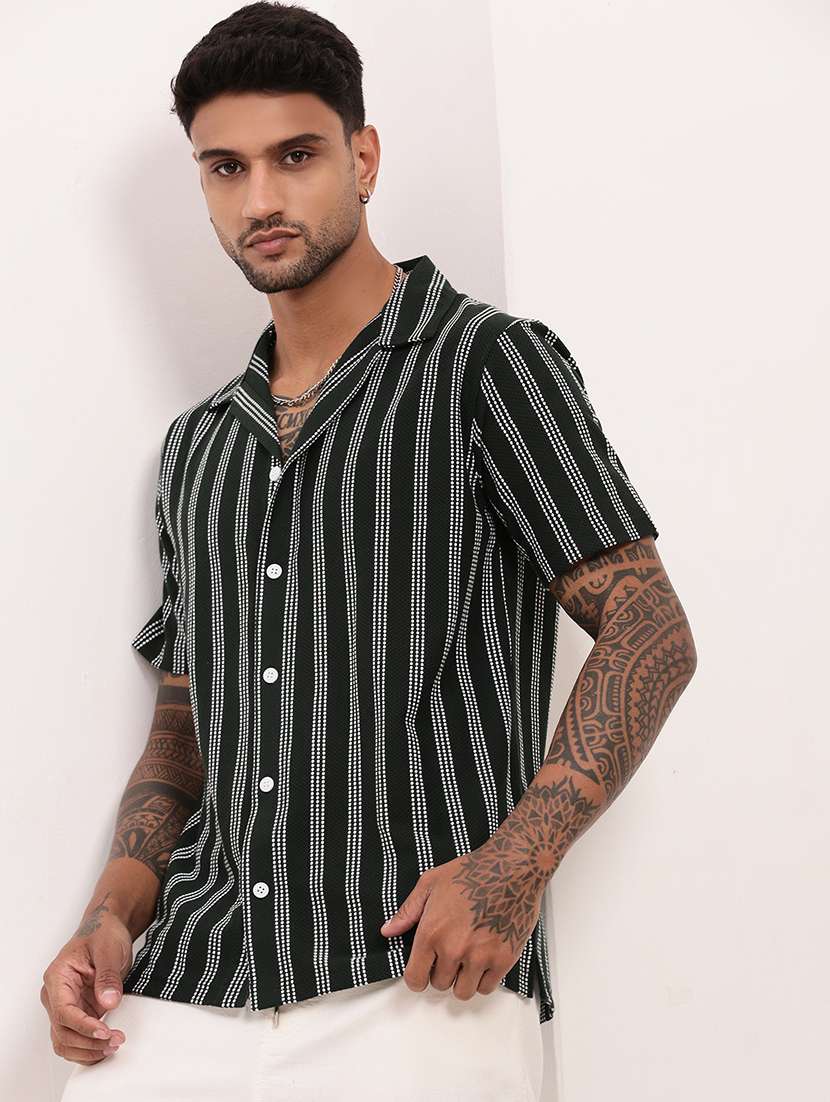 men striped short sleeves casual shirt - 21696309 -  Standard Image - 1
