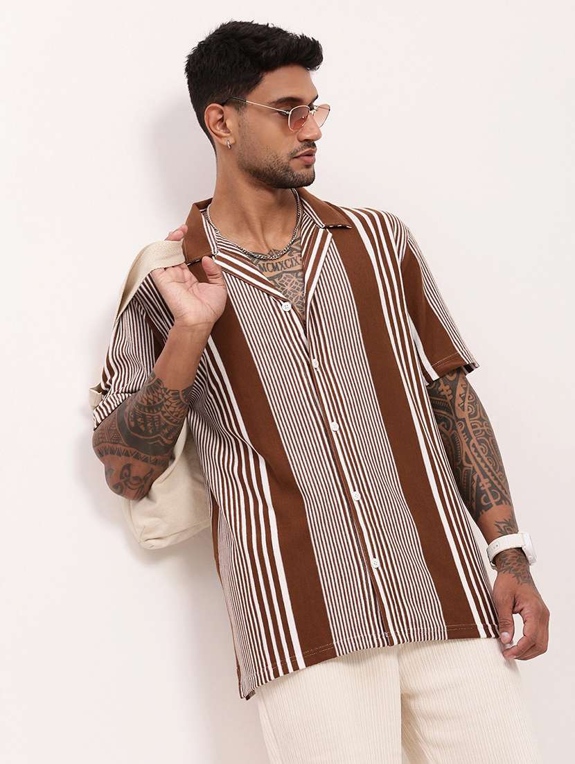 men striped short sleeves casual shirt - 21696312 -  Standard Image - 1